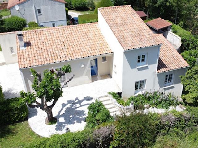 Vente Maison 5 pièces 100 m2 Pons