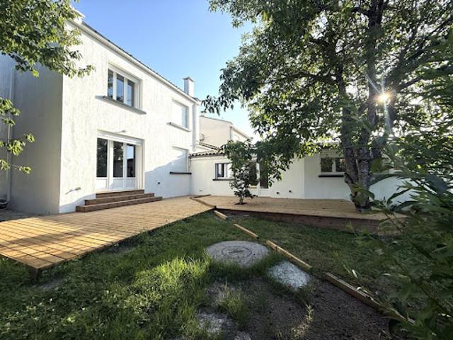 Vente Maison 5 pièces 100 m2 Saint Jean