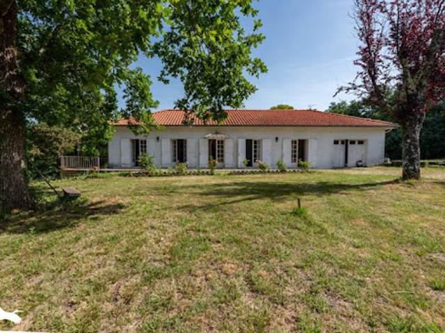 Vente Maison 5 pièces 100 m2 Saint Sauveur