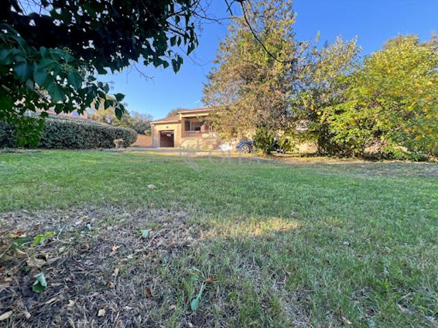 Vente Maison 5 pièces 100 m2 Saint Victor des Oules