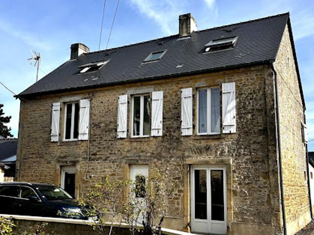 Vente Maison 5 pièces 100 m2 Sainte Honorine des Pertes