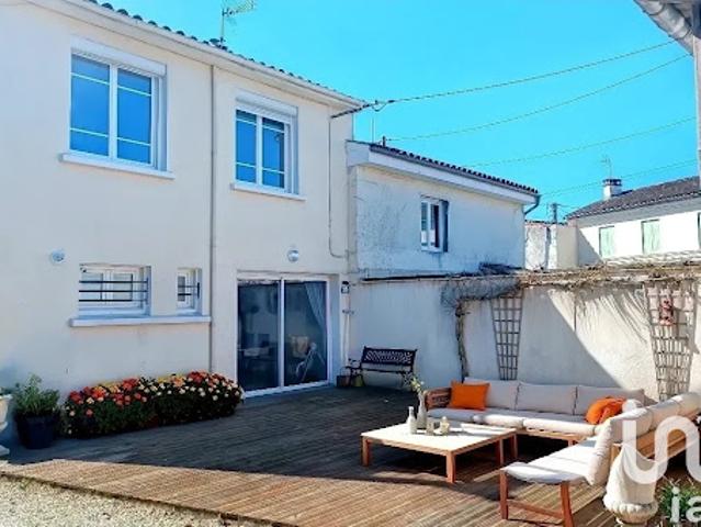 Vente Maison 5 pièces 100 m2 Saintes