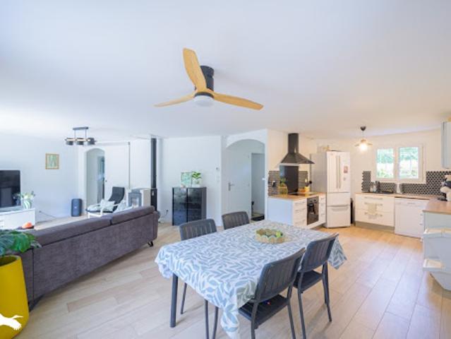 Vente Maison 5 pièces 100 m2 Salles