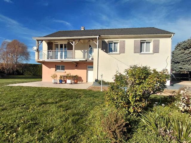 Vente Maison 5 pièces 100 m2 Saulzet