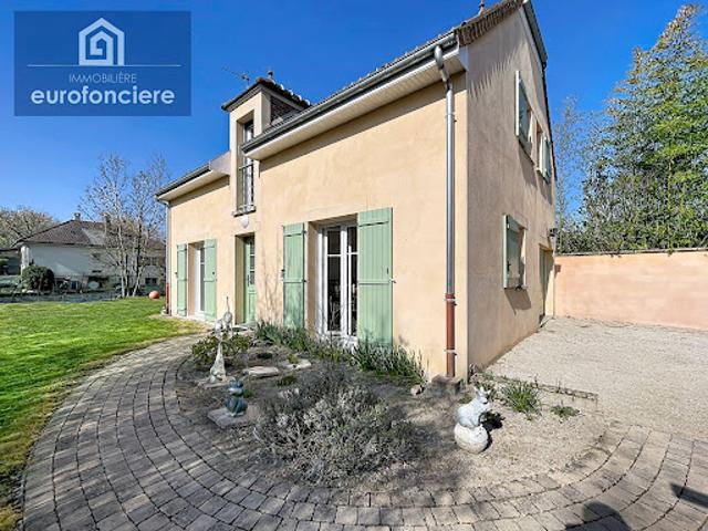Vente Maison 5 pièces 100 m2 Troyes