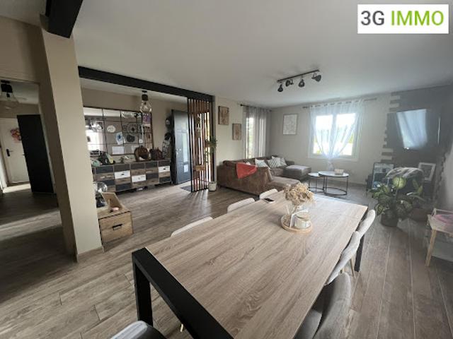 Vente Maison 5 pièces 101 m2 Castillonnès