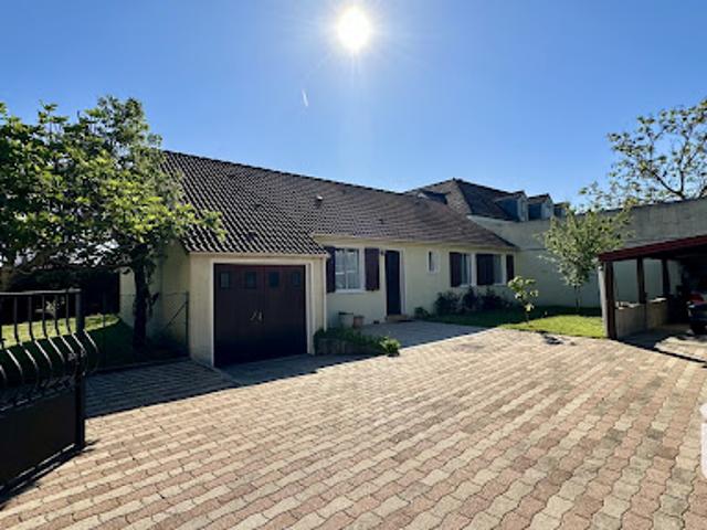 Vente Maison 5 pièces 101 m2 Corbeil Essonnes