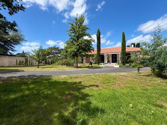 Vente Maison 5 pièces 102 m2 Avensan