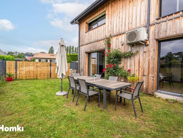 Vente Maison 5 pièces 102.5 m2 Merignac