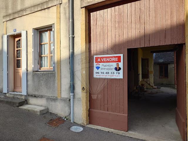 Vente Maison 5 pièces 103 m2 Issy l'Evêque