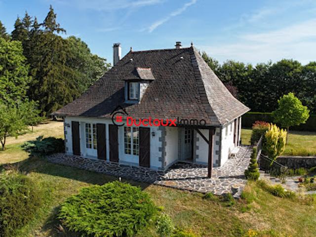 Vente Maison 5 pièces 103 m2 Junhac