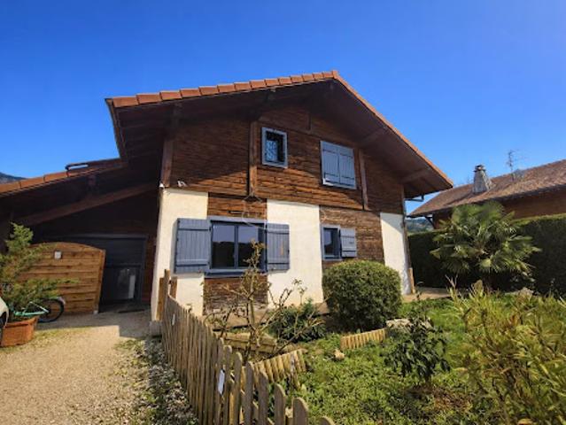 Vente Maison 5 pièces 103.7 m2 Saint Cergues