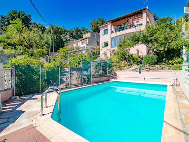 Vente Maison 5 pièces 114 m2 Saint Mandrier sur Mer