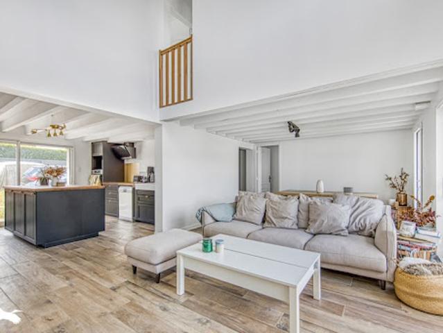 Vente Maison 5 pièces 114 m2 Saint Médard en Jalles