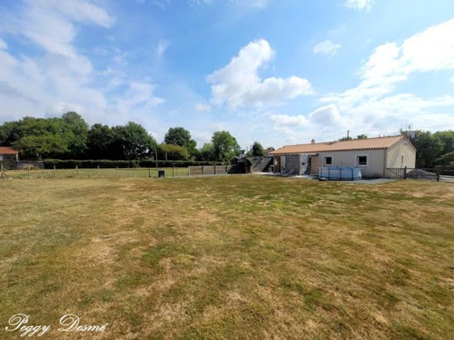 Vente Maison 5 pièces 115 m2 Moncoutant