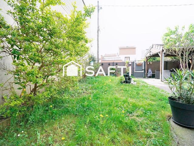 Vente Maison 5 pièces 115 m2 Montreuil