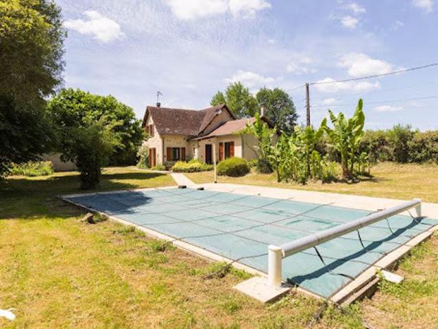 Vente Maison 5 pièces 115 m2 Altillac