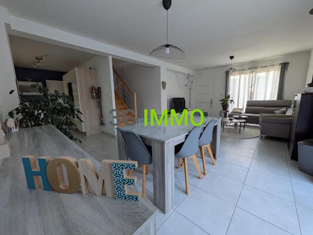 Vente Maison 5 pièces 115 m2 Romillé