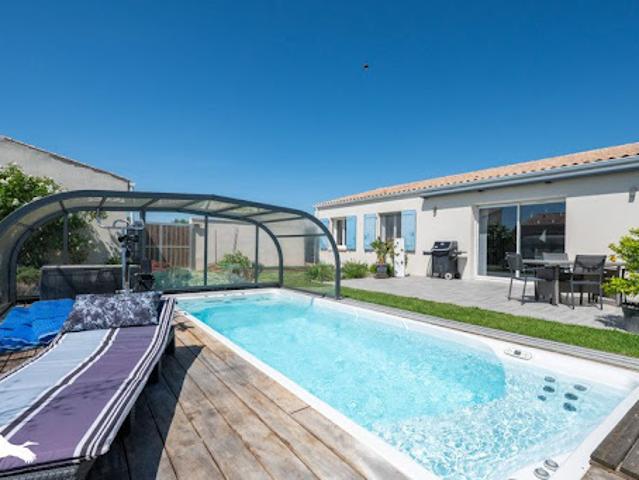 Vente Maison 5 pièces 115 m2 Saint Just Luzac