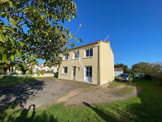 Vente Maison 5 pièces 116 m2 Avrille