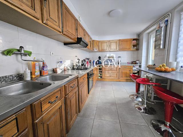 Vente Maison 5 pièces 116 m2 Halluin