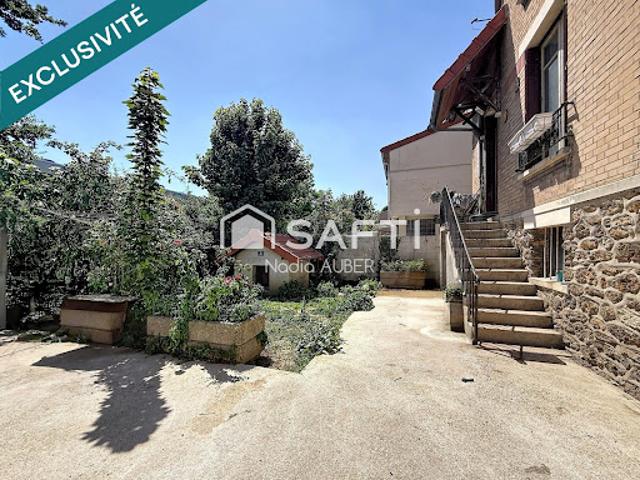 Vente Maison 5 pièces 116 m2 Vitry sur Seine