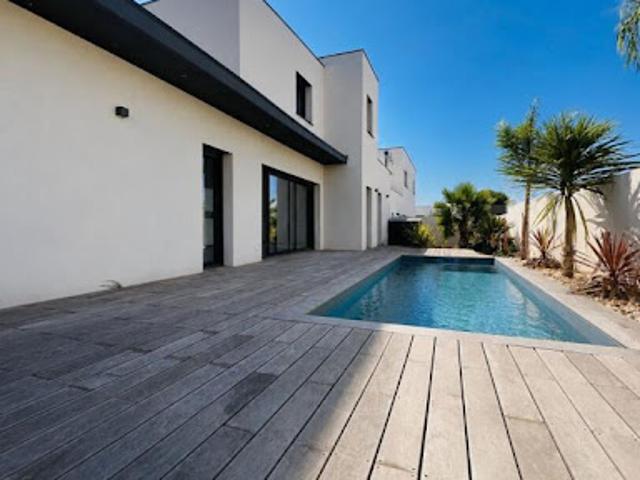 Vente Maison 5 pièces 116.45 m2 Serignan