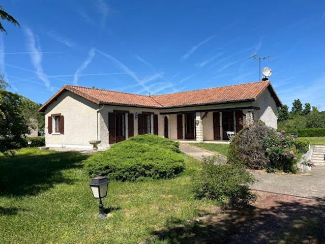 Vente Maison 5 pièces 117 m2 La Rochefoucauld