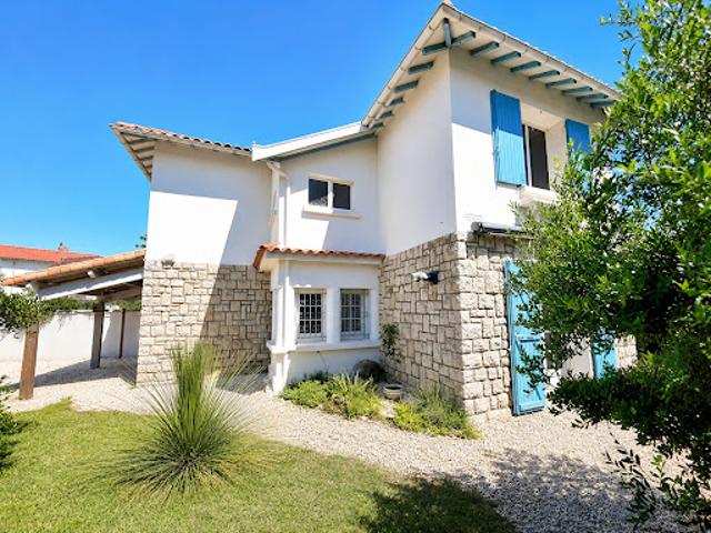 Vente Maison 5 pièces 117 m2 Royan