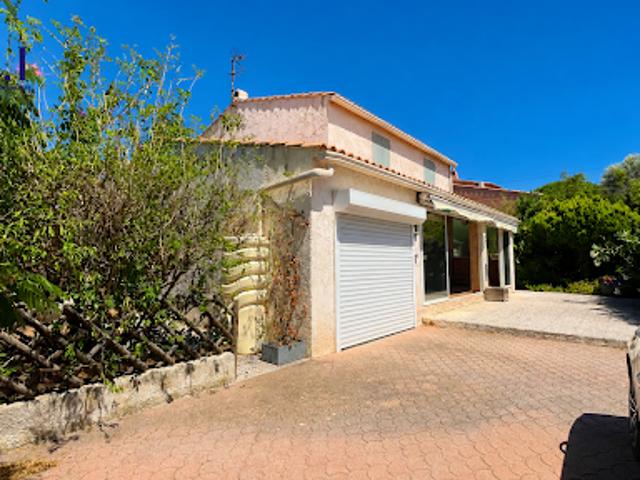 Vente Maison 5 pièces 117 m2 Six Fours les Plages