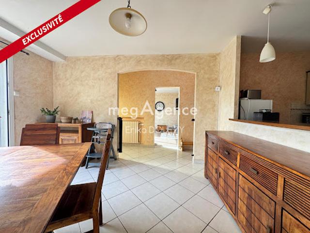 Vente Maison 5 pièces 117 m2 Yzernay