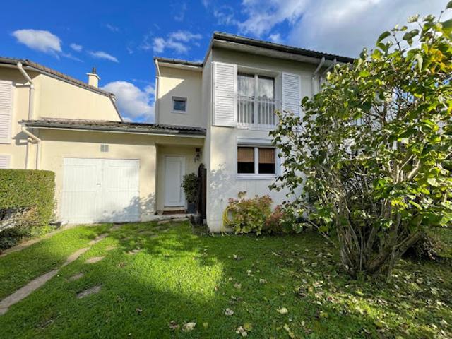 Vente Maison 5 pièces 118 m2 Sucy en Brie