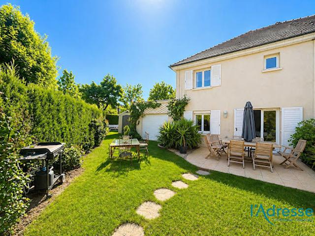 Vente Maison 5 pièces 118.55 m2 Bussy Saint Georges