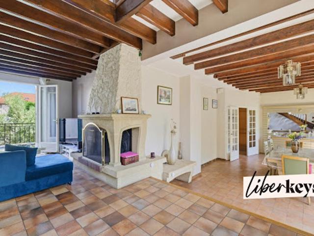 Vente Maison 5 pièces 110 m2 Orly
