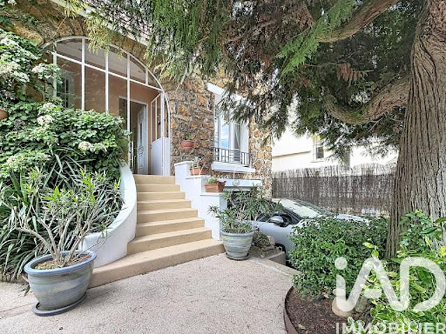 Vente Maison 5 pièces 110 m2 Orly