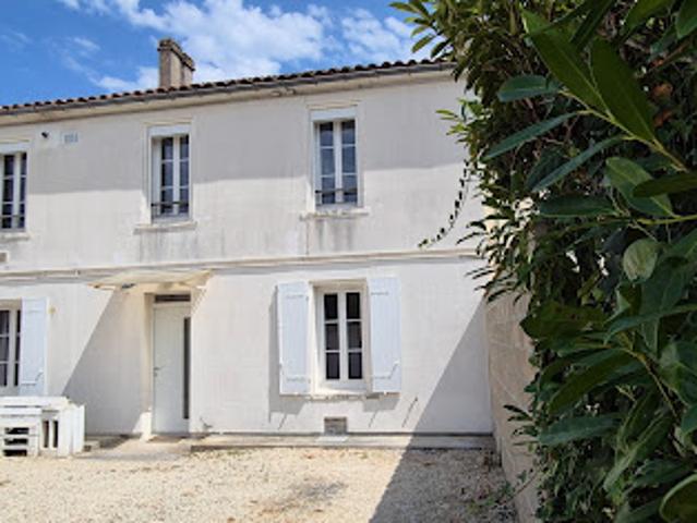 Vente Maison 5 pièces 110 m2 Angouleme