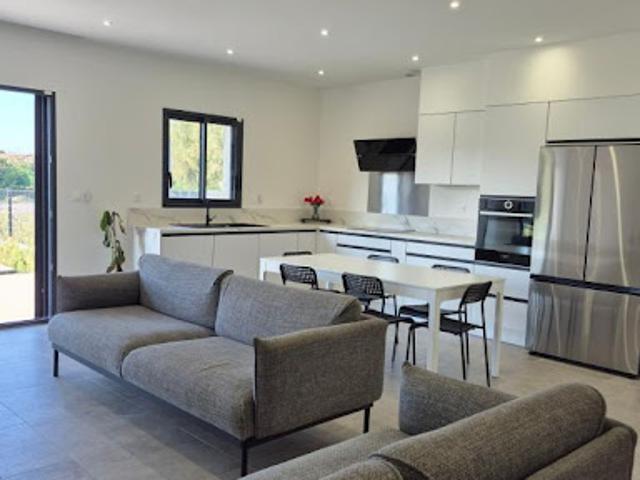 Vente Maison 5 pièces 110 m2 Belleville
