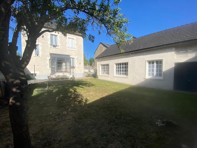 Vente Maison 5 pièces 110 m2 Cercy la Tour