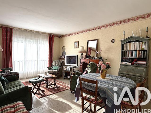 Vente Maison 5 pièces 110 m2 Elancourt