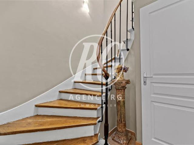 Vente Maison 5 pièces 110 m2 Garches