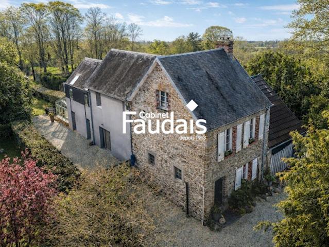 Vente Maison 5 pièces 110 m2 Gouville sur Mer