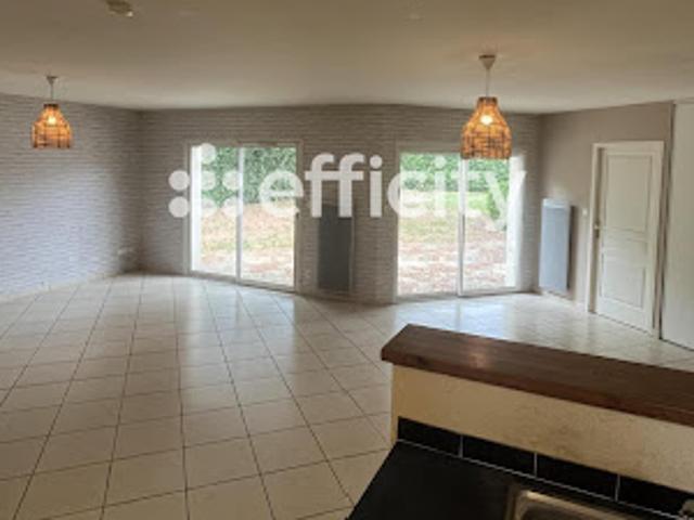 Vente Maison 5 pièces 110 m2 Saint Groux