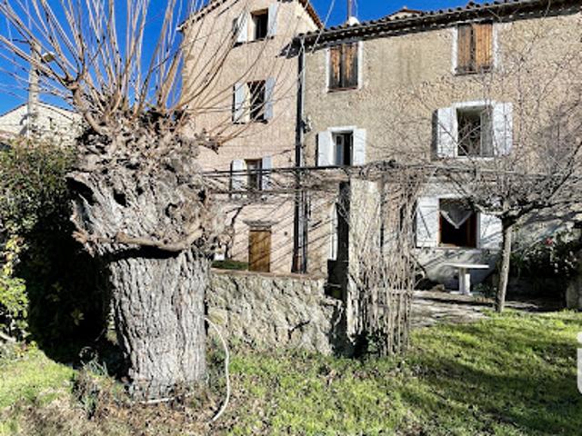 Vente Maison 5 pièces 110 m2 Saint Paul en Forêt