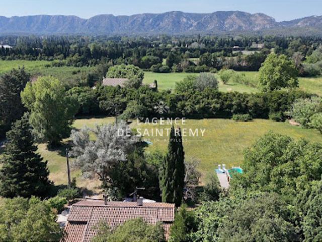 Vente Maison 5 pièces 110 m2 Saint Rémy de Provence