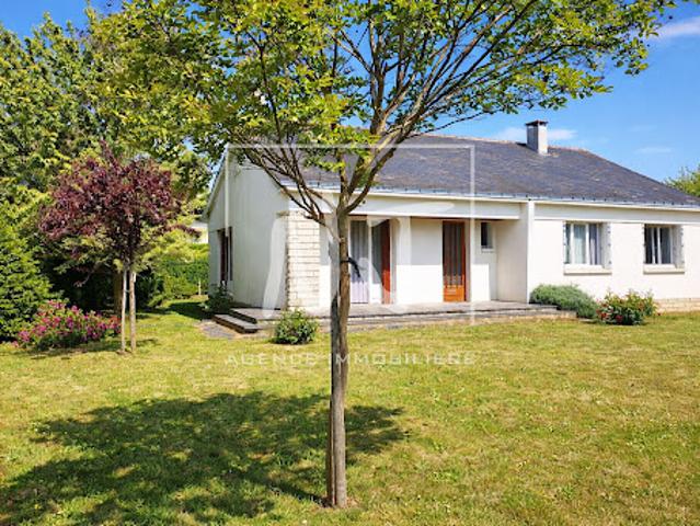 Vente Maison 5 pièces 110 m2 Châteauneuf sur Sarthe