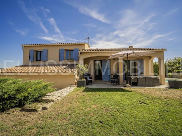 Vente Maison 5 pièces 111 m2 Alleins