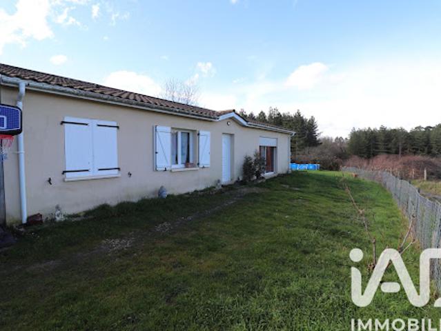 Vente Maison 5 pièces 111 m2 Cercoux