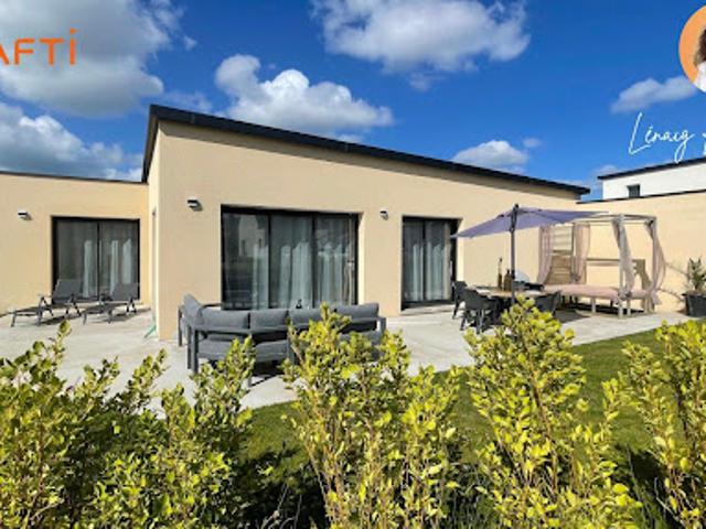 Vente Maison 5 pièces 111 m2 Plougoulm