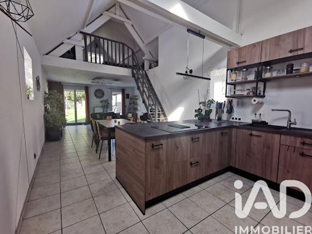 Vente Maison 5 pièces 111 m2 Rosny sur Seine