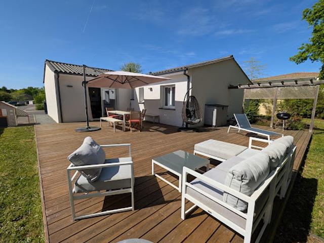 Vente Maison 5 pièces 111 m2 Saint Médard en Jalles